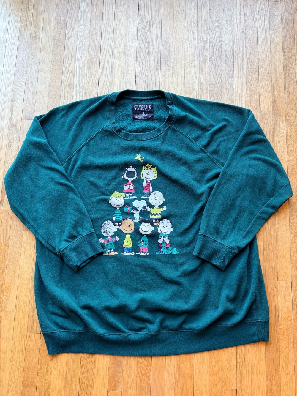 Peanuts Dark Green Crewneck Sweater Cozy Oversize Christmas Holiday Cotton Blend
